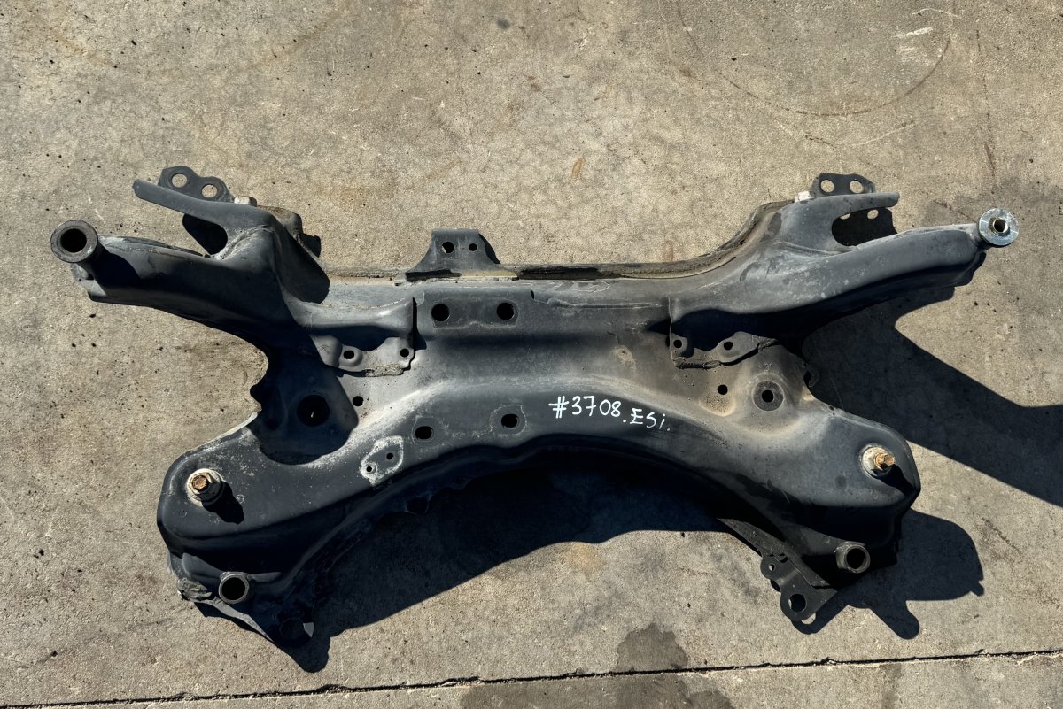 Toyota Prius Front Axle Beam 5120112441 Front Axle Beam TOYOTA PRIUS III (XW...