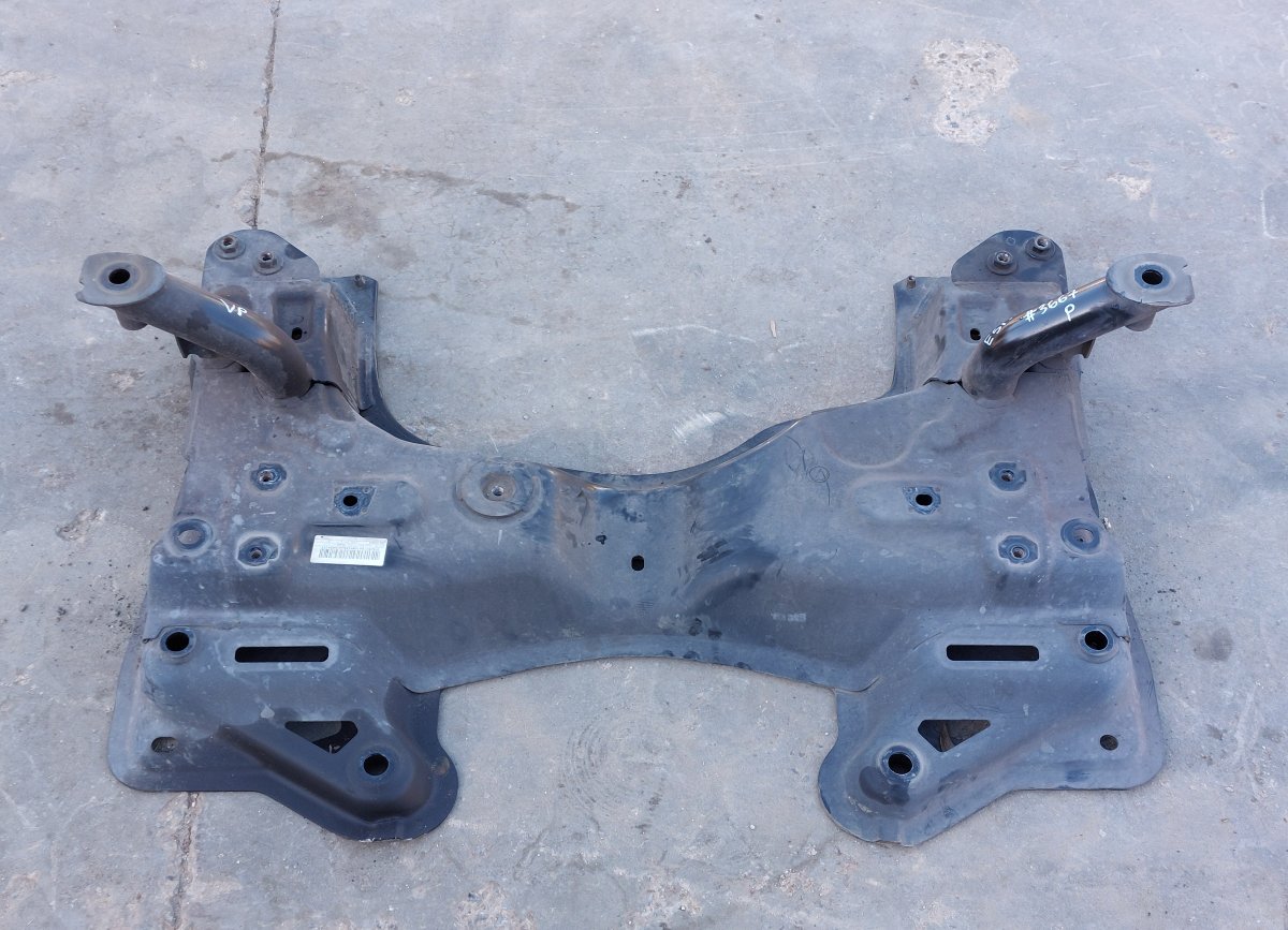 Alfa-Romeo Giulietta (940) Front Axle Beam 50521541 Front Axle Beam ALFA ROMEO GIULIETTA (...