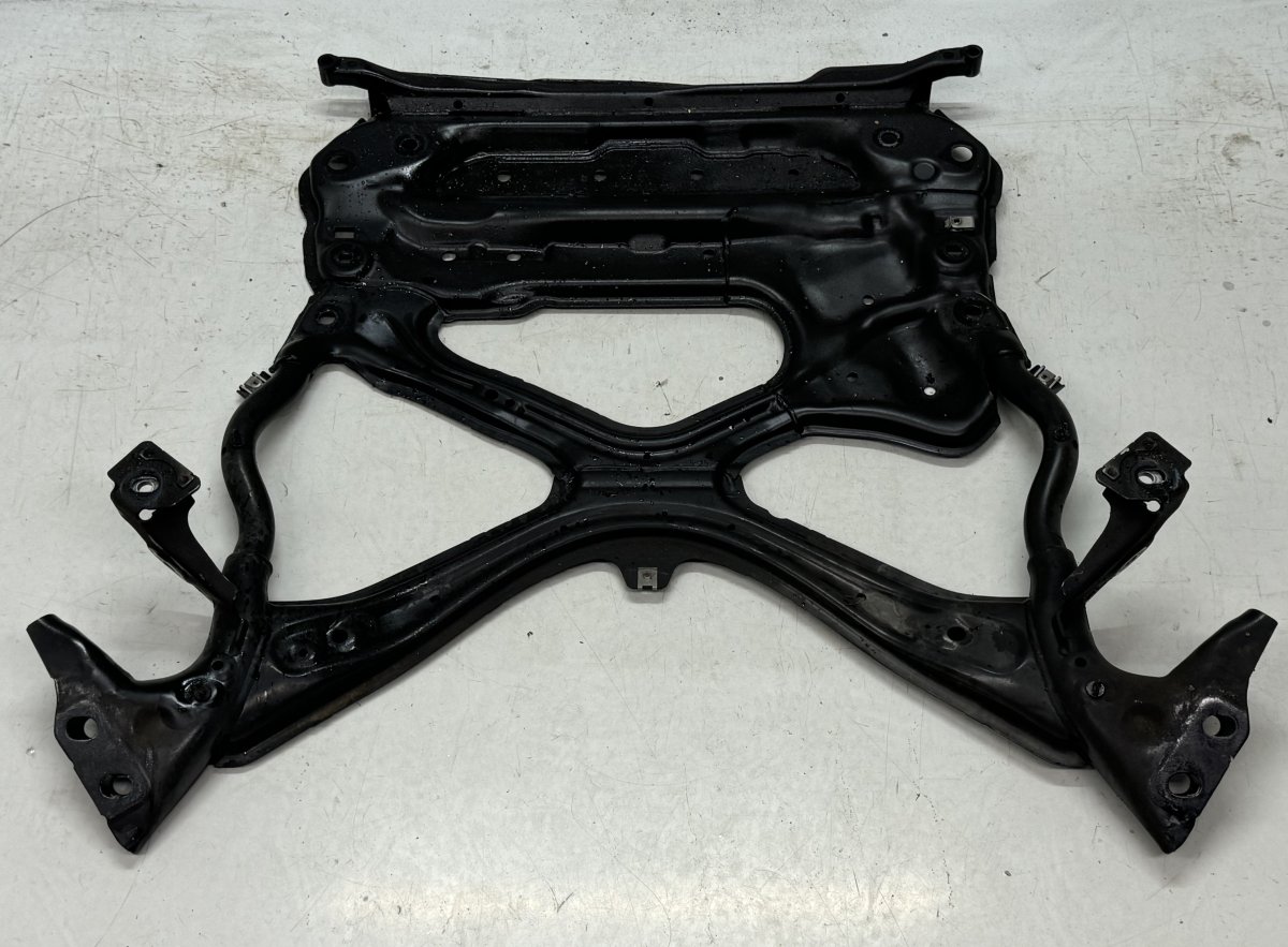 Audi A4 (B8) Front Axle Beam 8W2399347E Front Axle Beam AUDI A4 (8W, B9) (20...