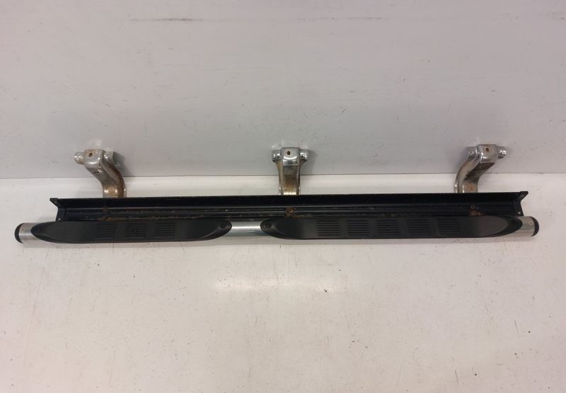 Foot / side step right MITSUBISHI L200 V / TRITON (KJ, KK, KL) (2014-2023)