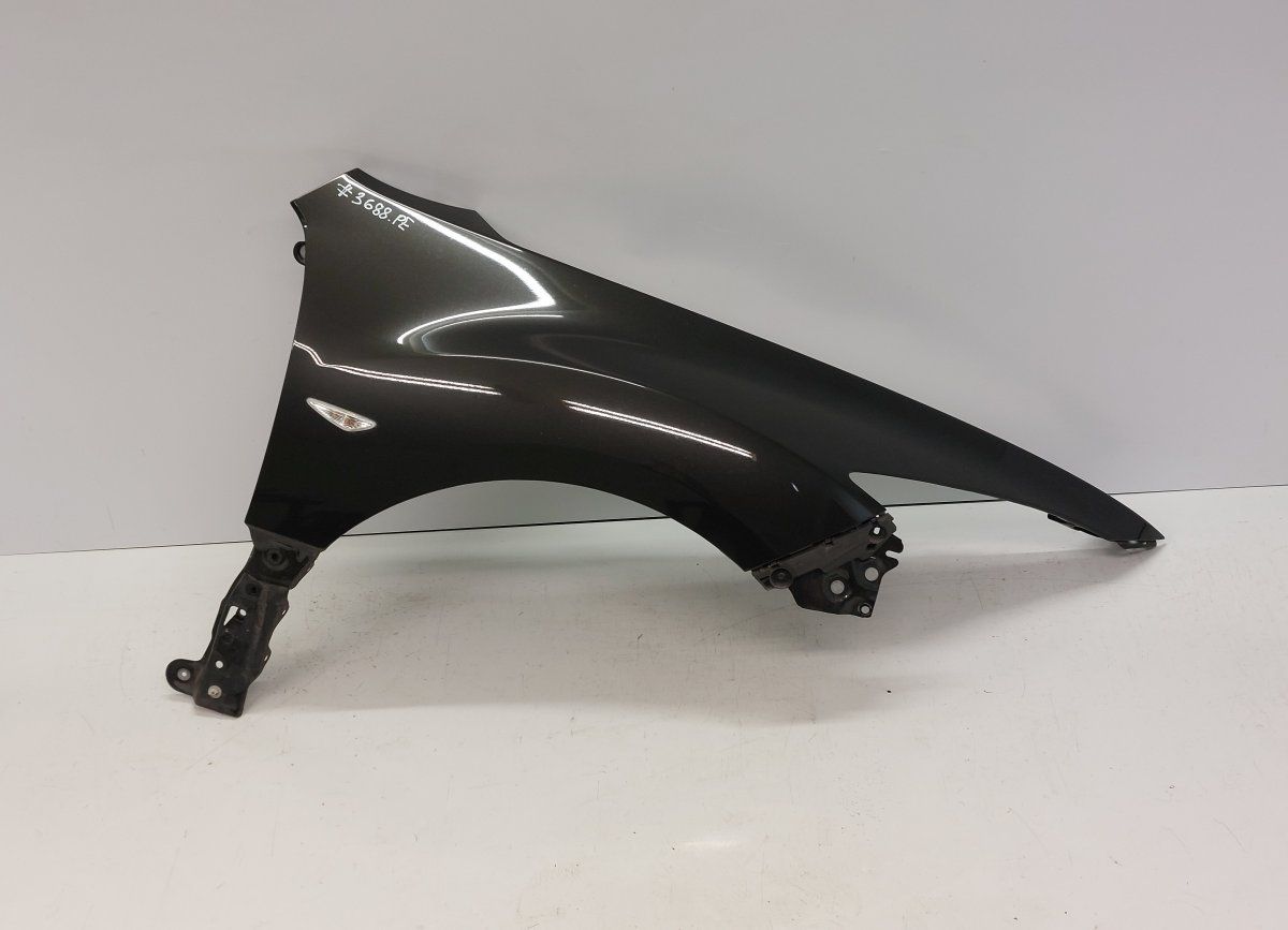 GS1D-52-110D GS1D52110D Fender Front Right MAZDA 6 (GH) (2007-2012)