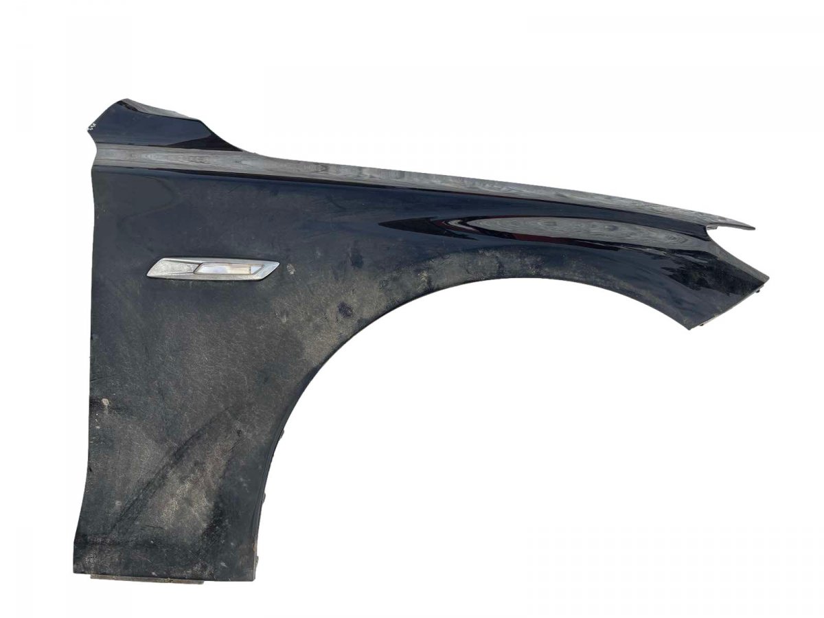 BMW 5 (F10 / F11) Fender Front Right 41355A03258 Fender Front Right BMW 5 GRAN TURIS...
