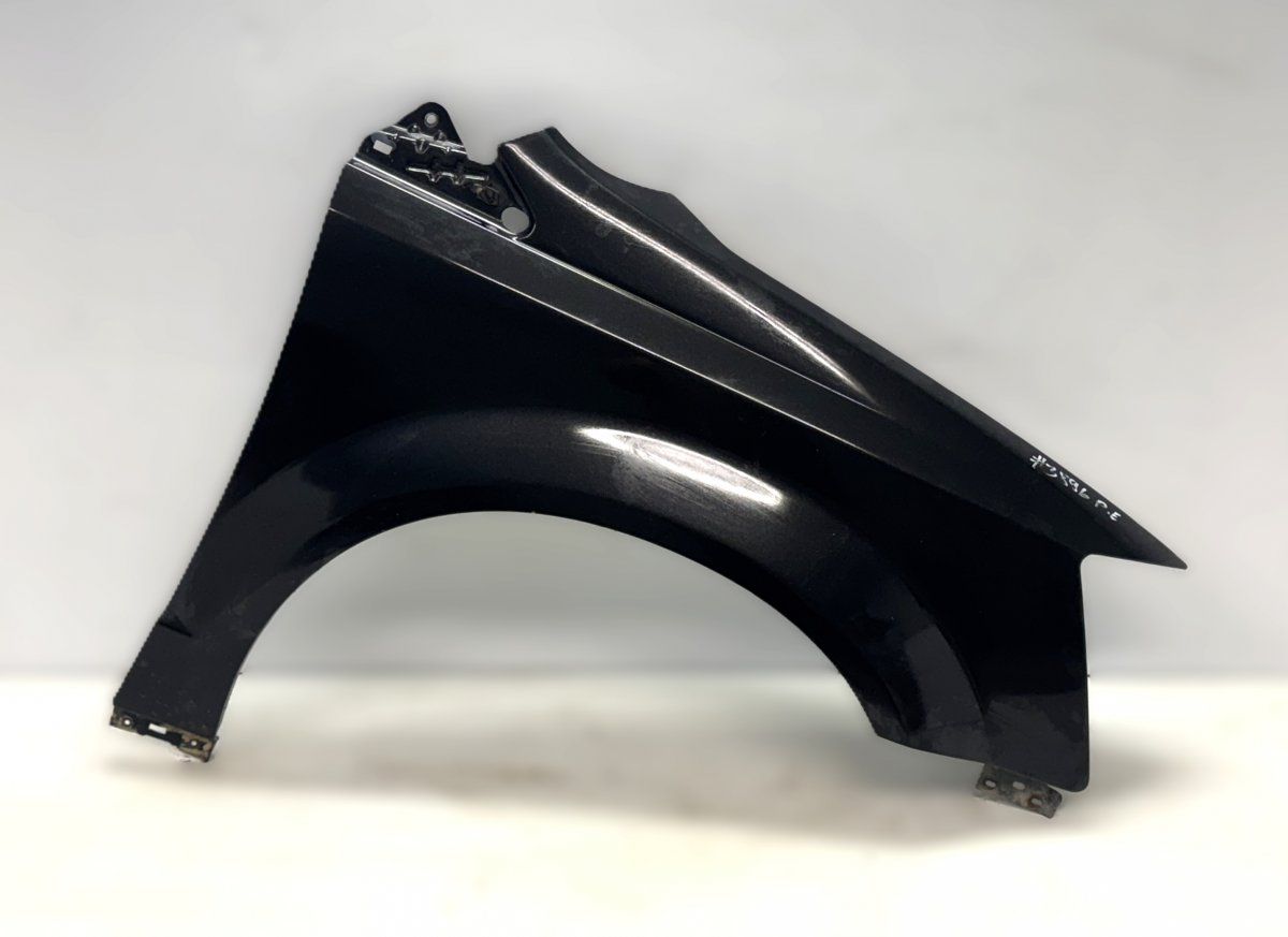 Fender Front Right CHRYSLER VOYAGER V (RT) (2007-2016)
