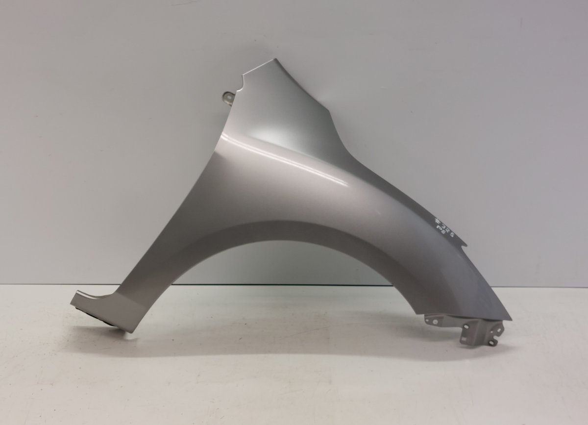 Mazda 3 (BL) Fender Front Right BBY45211Y Fender Front Right MAZDA 3 II (BL) (2...