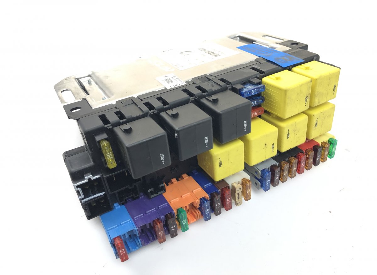 Mercedes-Benz A (W168) Fuse box
