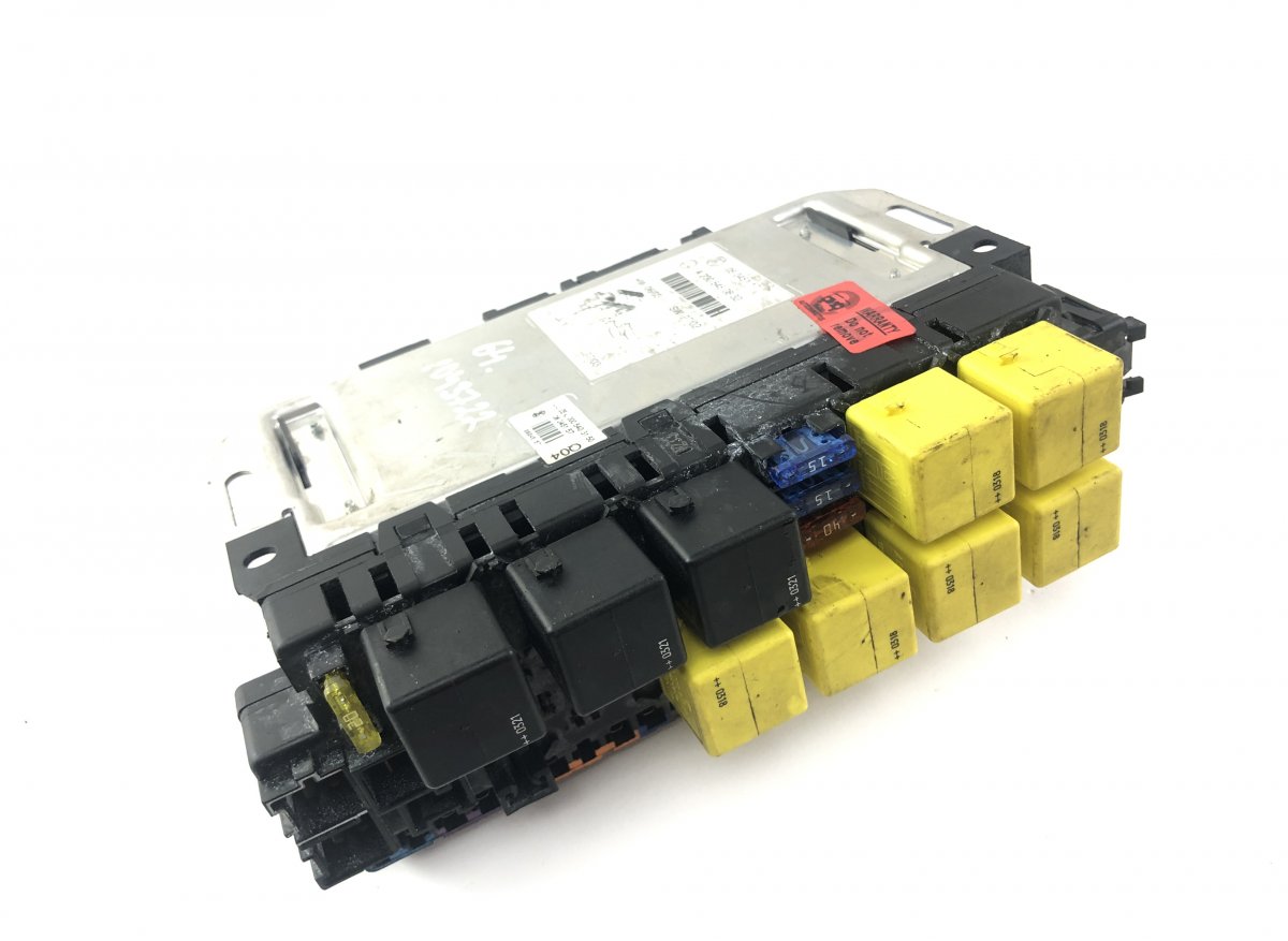 Mercedes-Benz A (W168) Fuse box 05045117 Fuse box MERCEDES-BENZ SL-CLASS (R230)...