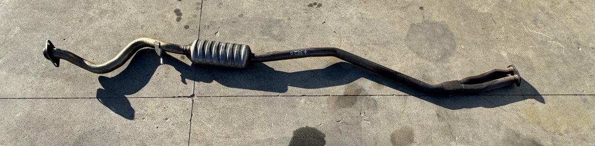 BMW 3 (E90 / E91 / E92 / E93) Exhaust middle silencer 7534135 Exhaust middle silencer BMW 3 (E90, E91...
