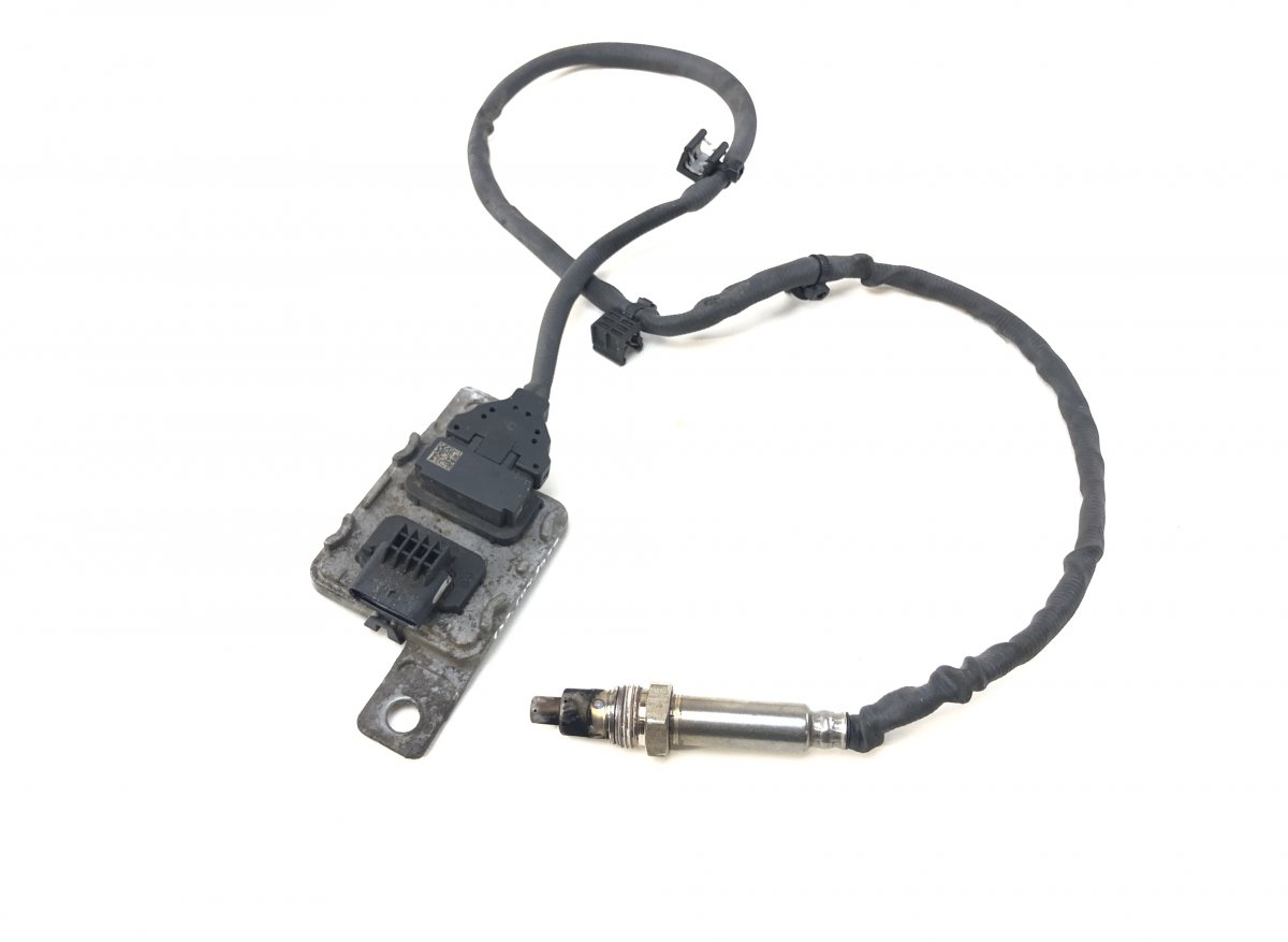 Audi A7 (4G) Exhaust / NOX Sensor A2C39767700 Exhaust / NOX Sensor  AUDI A7 Sport...