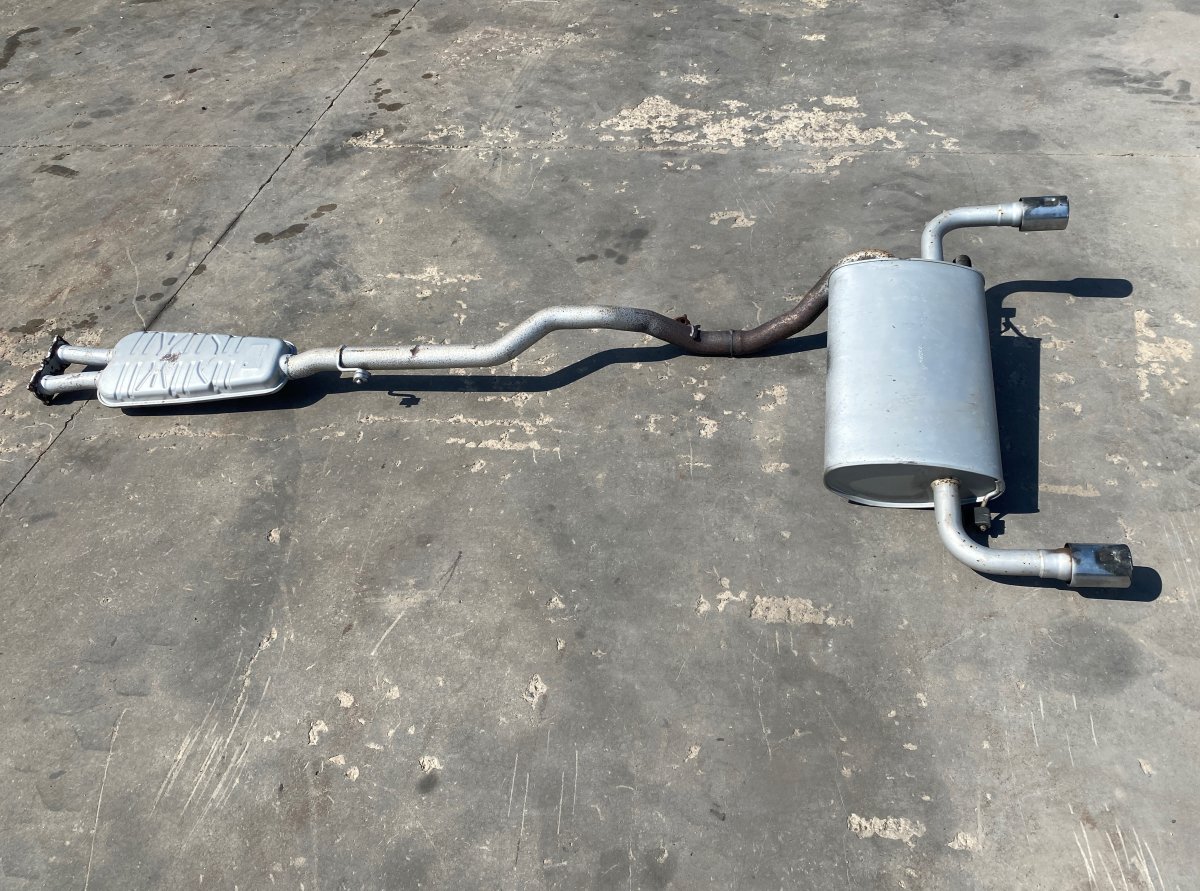 Volvo XC60 Exhaust system complete 31372956 31336831 Exhaust system complete VOLVO...