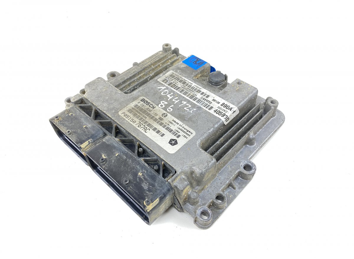 Jeep Grand Cherokee (WK) Engine Control Unit / module (ECU) 0281030158 Engine Control Unit / module (ECU) J...