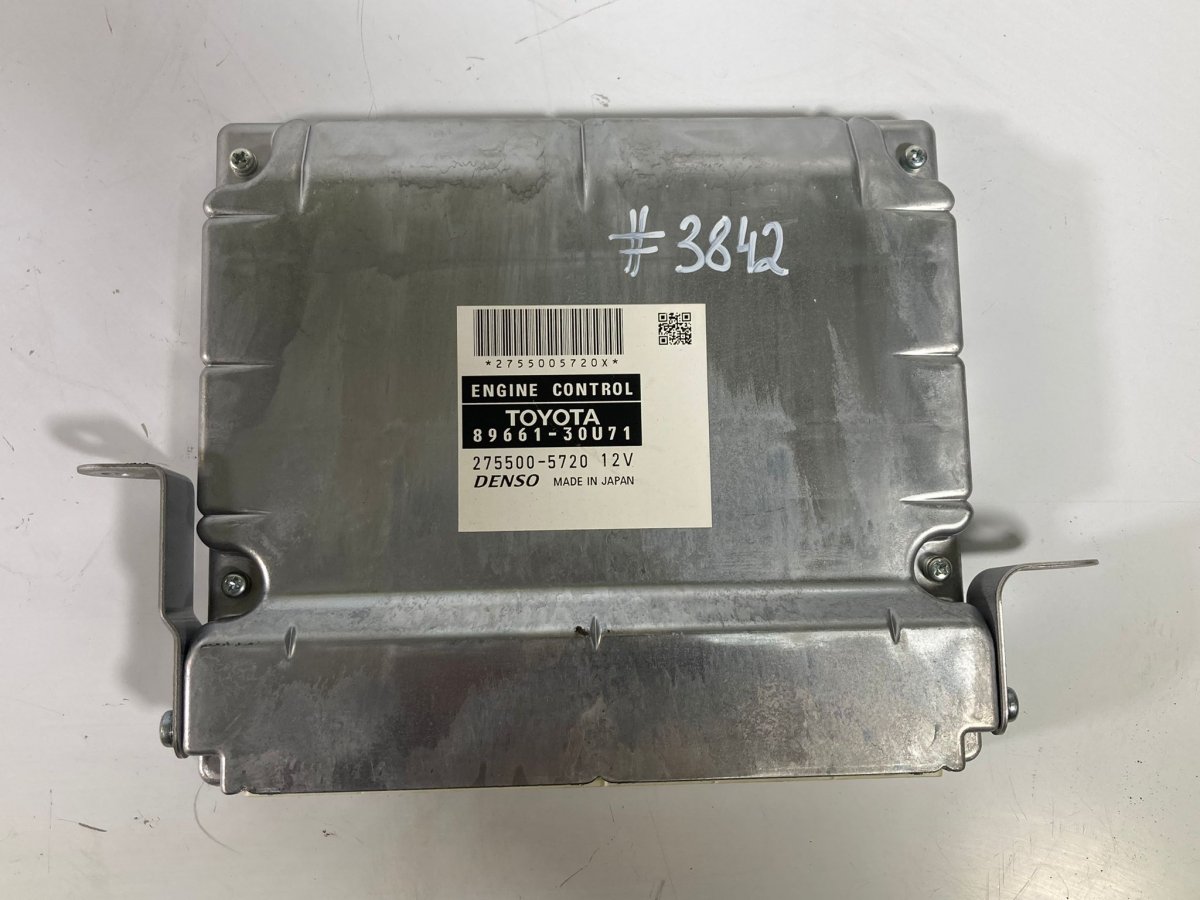 Lexus GS Engine Control Unit / module (ECU) 8966130U71 275500-5720 Engine Control Unit / mo...
