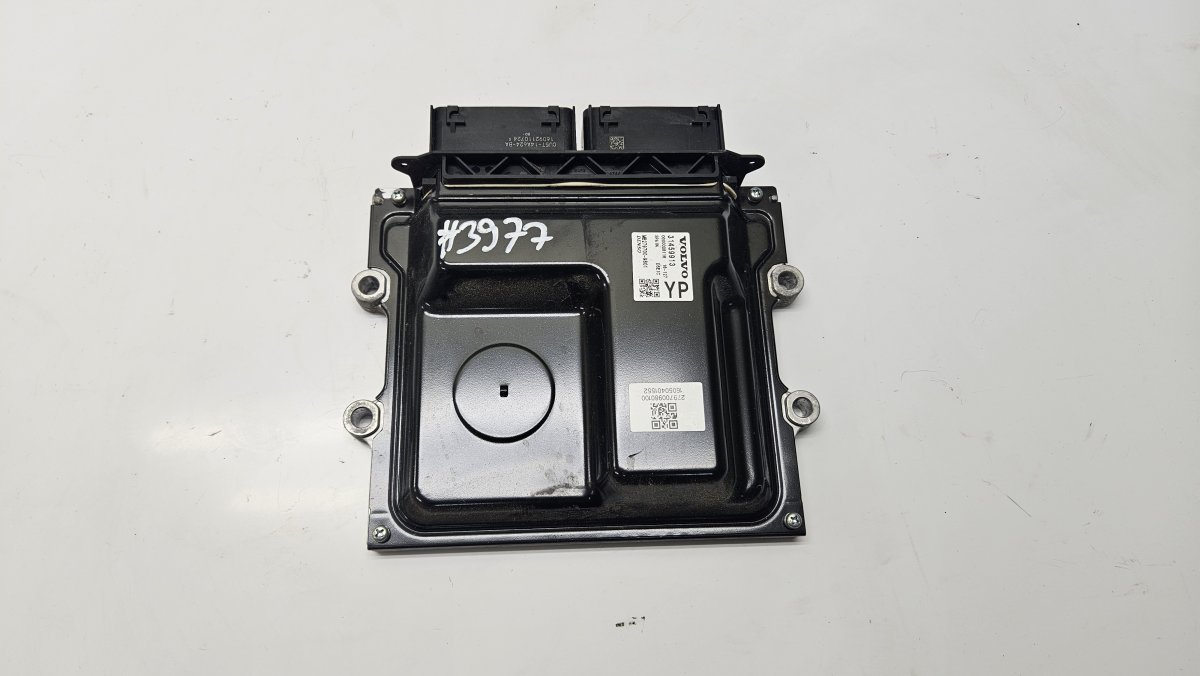 Volvo XC90 Engine Control Unit / module (ECU) 31459913 MB279700-9801 Engine Control Unit / mo...