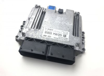 0281033117 Unité de commande du moteur (ECU) KIA SORENTO III (UM) (2015-2020)