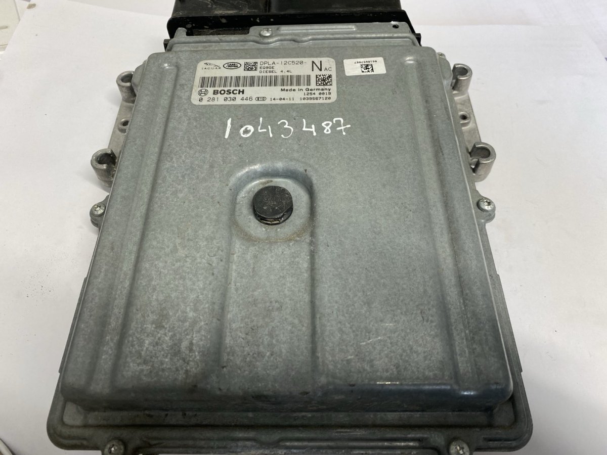 Land Rover Range Rover (L405) Engine Control Unit / module (ECU) 0281030446 Engine Control Unit / module (ECU) L...