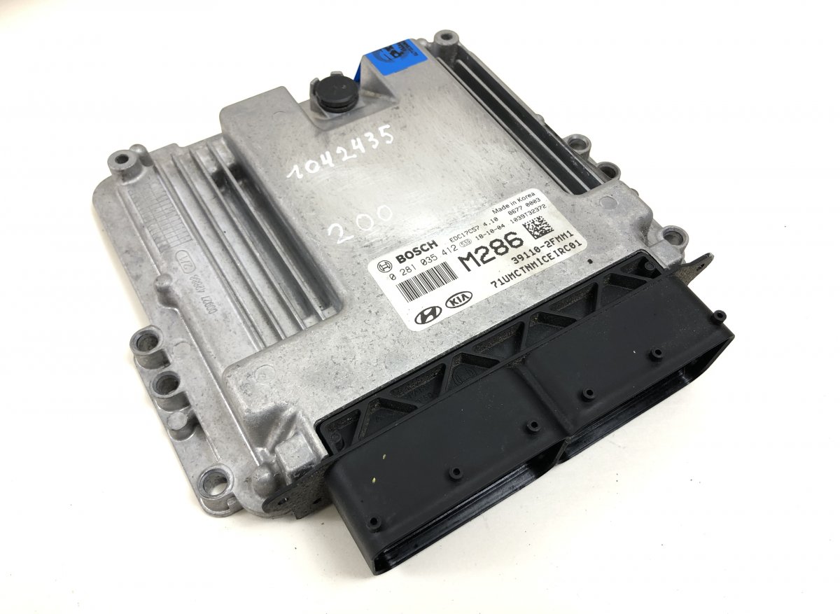 Kia Sorento Engine Control Unit / module (ECU) 0281035412 Engine Control Unit / module (ECU) K...