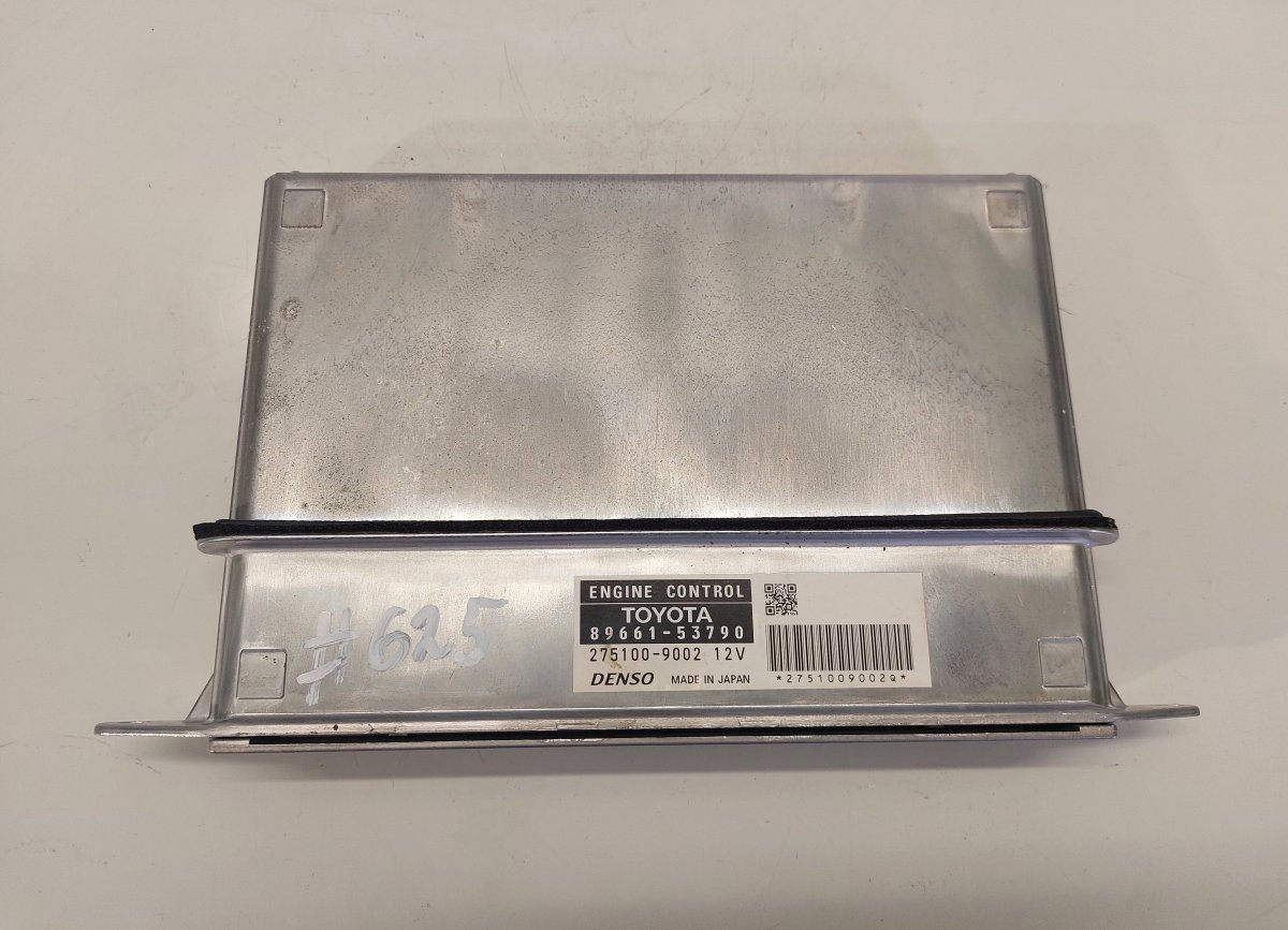 Lexus IS Engine Control Unit / module (ECU) 8966153790 Engine Control Unit / module (ECU) L...