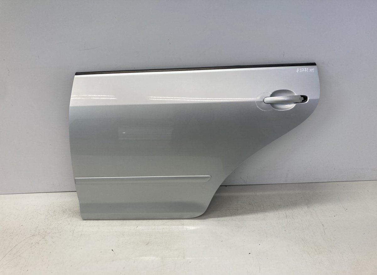 Volkswagen Golf Plus Door Rear Left 5M0833105B Door Rear  Left VW GOLF PLUS (5M1, 5...