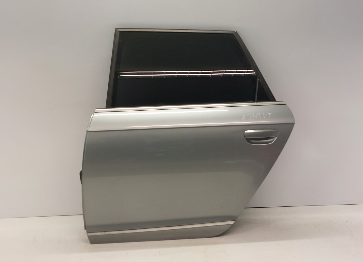 Audi A6 (C6) Door Rear Left 4F0833051G Door Rear  Left AUDI A6 / A6 ALLROAD...