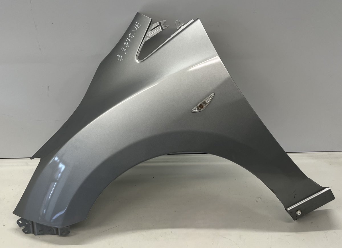 Mazda 5 (CW) Fender Front Left CG3652211 Fender Front Left MAZDA 5 (CW) (2010-...