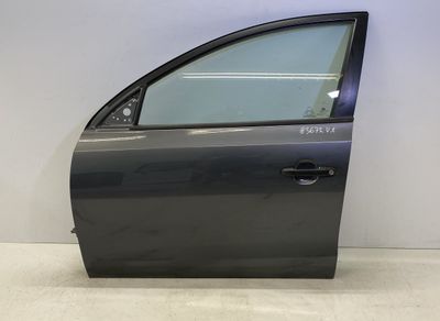 760032R210 82470-2R000 824702R000 82450-2R000 824502R000 Durvis priekšējās kreisās HYUNDAI i30 I (FD) (2007-2012)