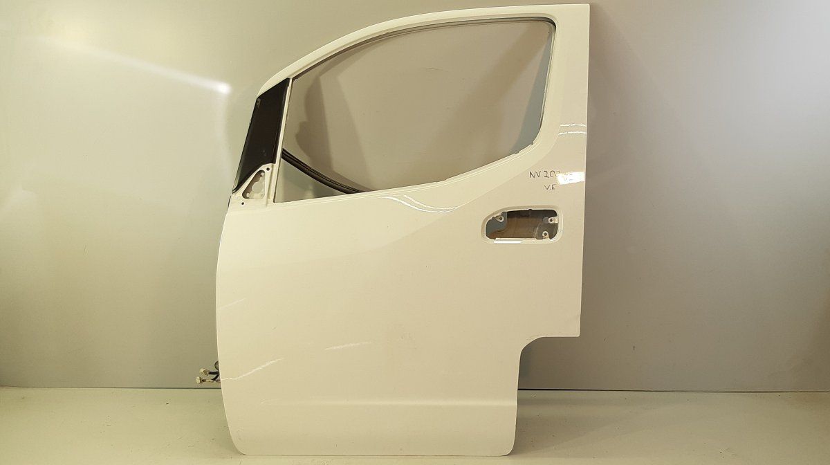 H0101BJOMA Drzwi przednie lewe NISSAN NV200 (M20) (2010-2021)