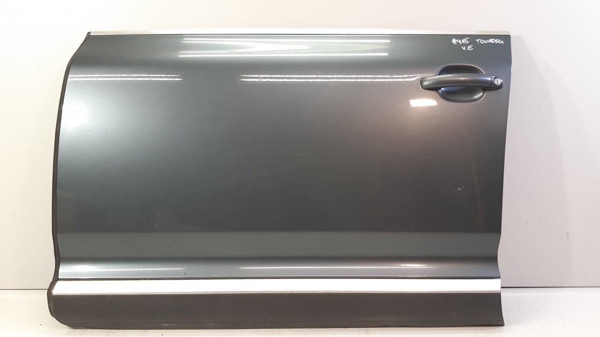 Volkswagen Touareg Door Front Left Door Front Left VW TOUAREG I (7L) (2002-2010)

...
