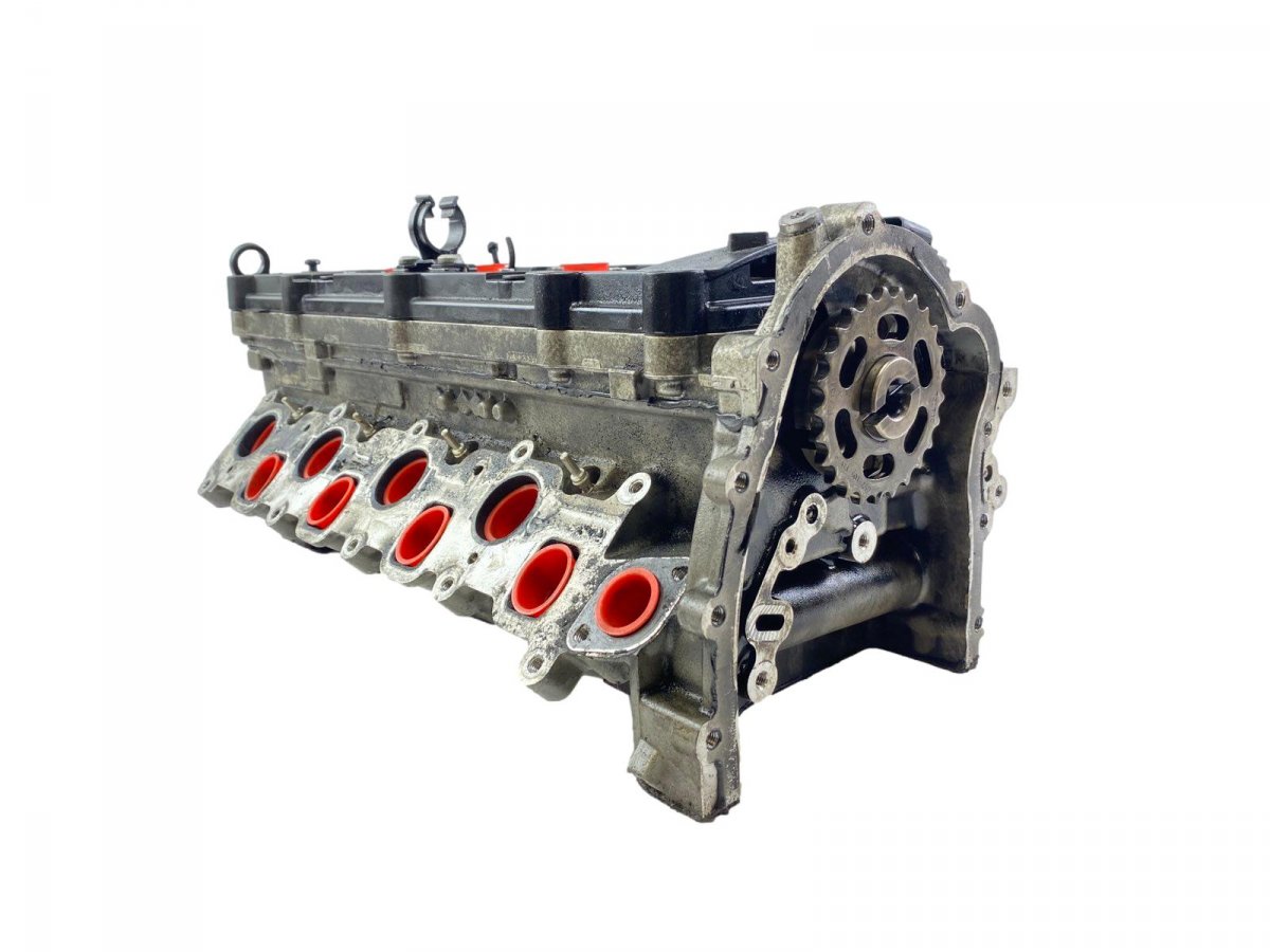 Audi A8 (D3) plokikaan 057103064BL Cylinder Head AUDI A8 (4H) (2009-20...