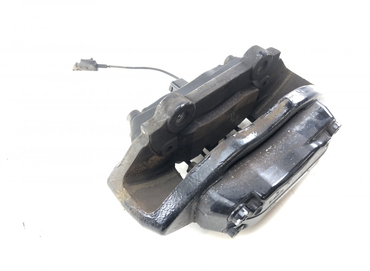 Maserati Quattroporte Brake caliper Front left 20704602 Brake caliper Front  left MASERATI QUA...