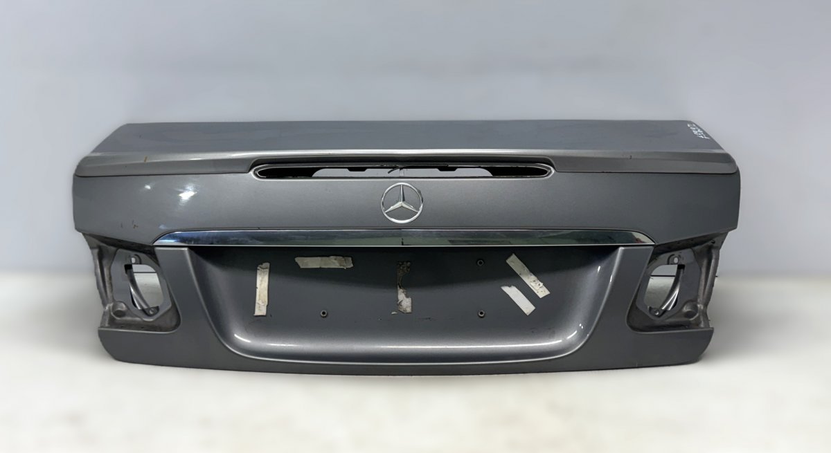 Mercedes-Benz C (W204) Bootlid / tailgate A2077500175 Bootlid / tailgate MERCEDES-BENZ E-...