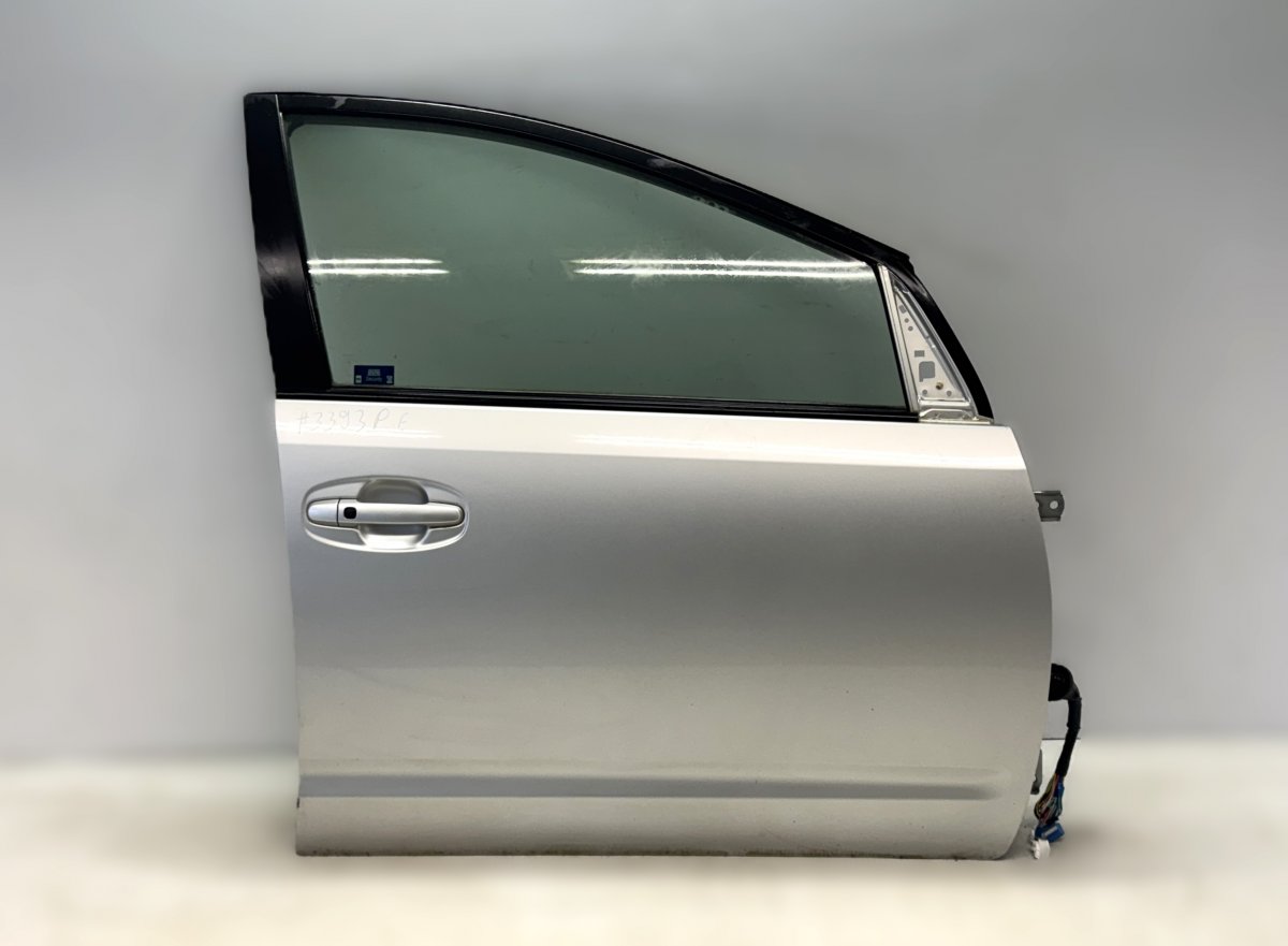 Toyota Prius Door Front Right 6700147040 Door Front Right TOYOTA PRIUS II (NH...