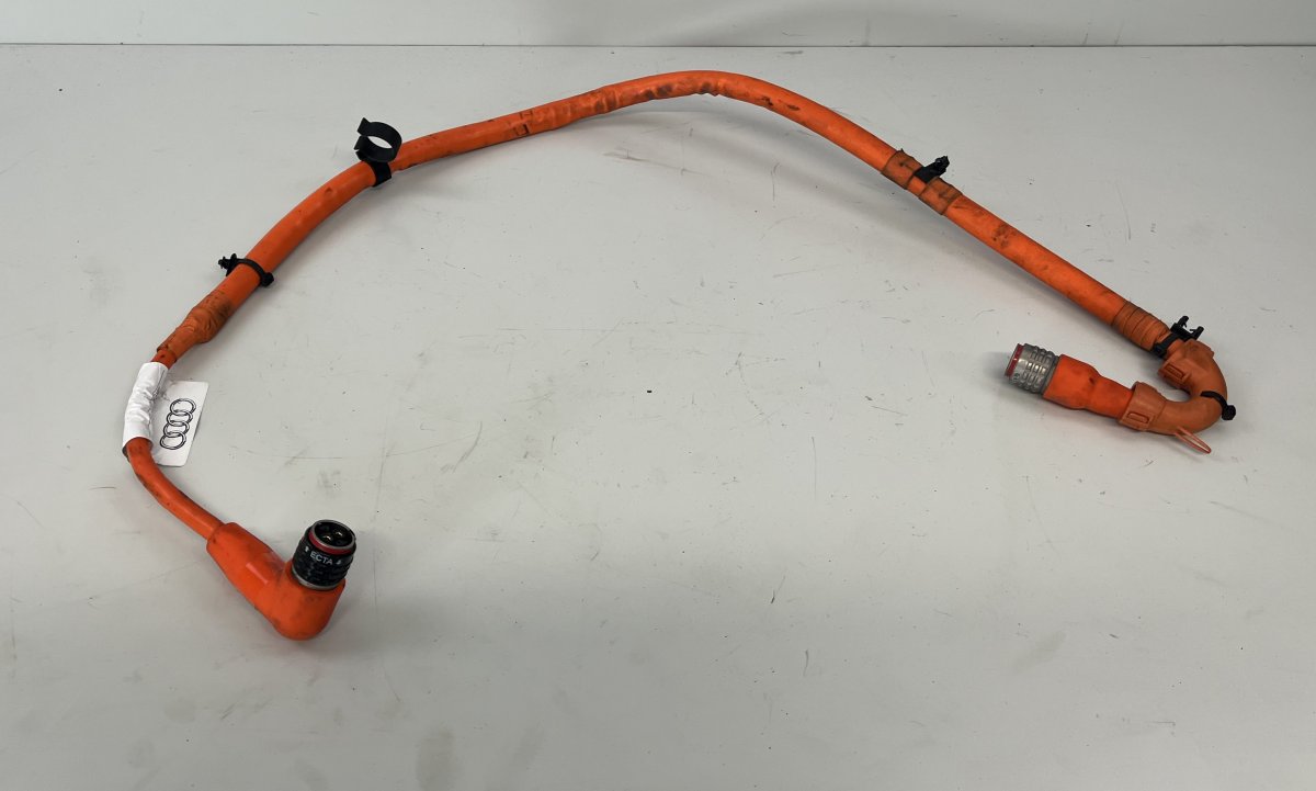 Audi A6 (C7) Battery Cable 4G0971725A Battery Cable AUDI A6 / A6 ALLROAD (...