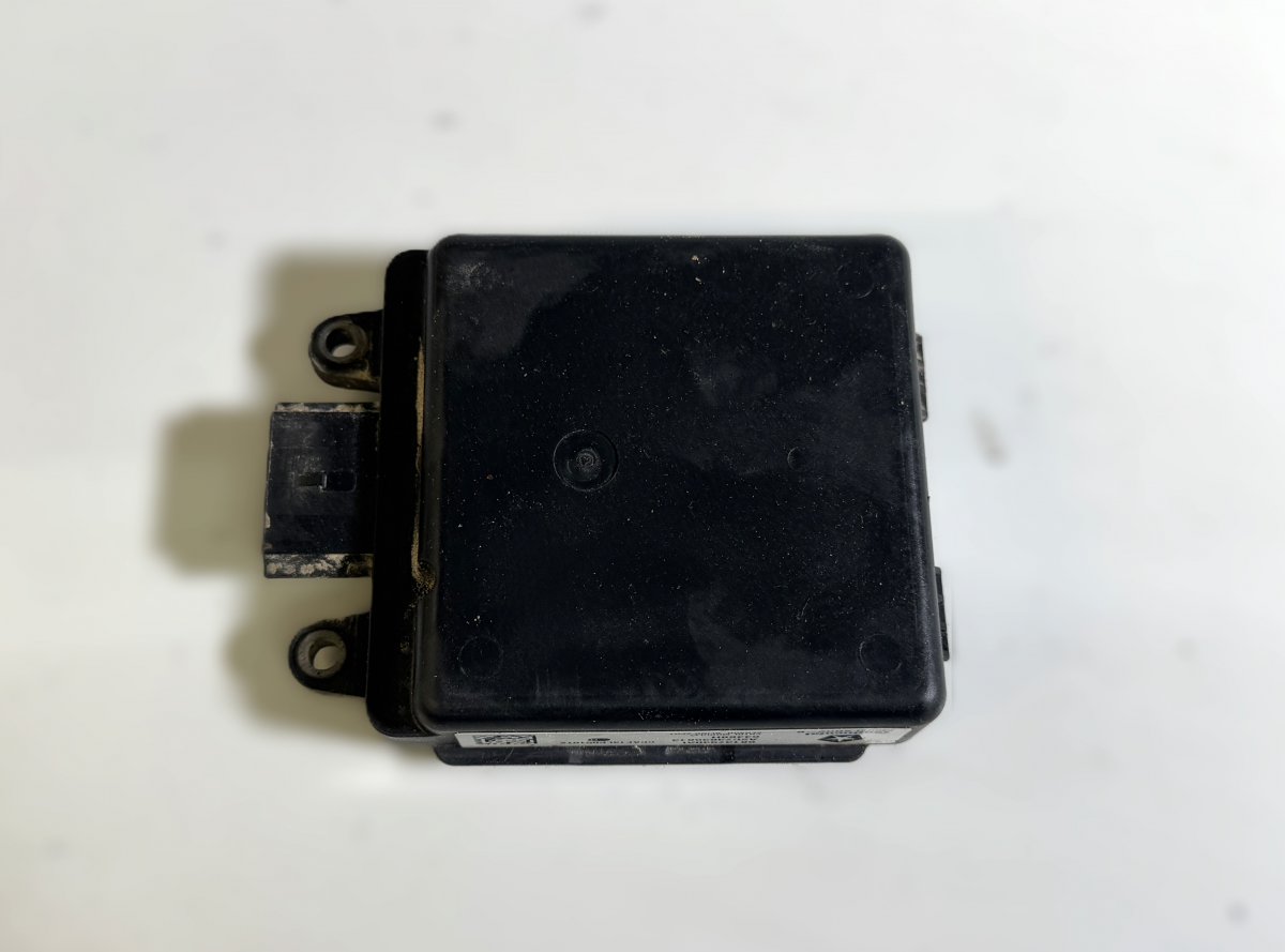 Jeep Grand Cherokee (WK) BLIND SPOT radar sensor 68137930AI A2C73635813 BLIND SPOT radar  sensor...