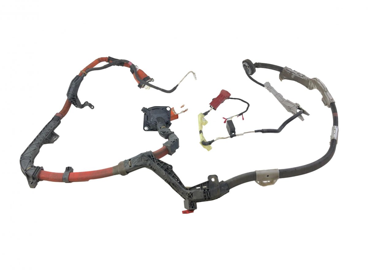 Toyota Prius+ Battery Cable 8216447161 Battery Cable TOYOTA PRIUS III PLUS ...