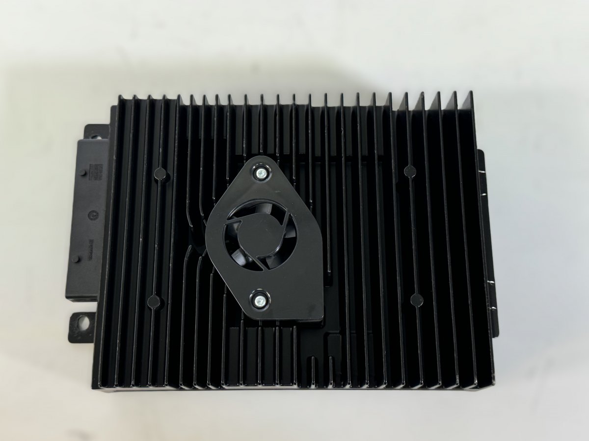 Audi A8 (D3) Audio amplifier 4E0910466B Audio amplifier AUDI A8 (4E) (2002-2...