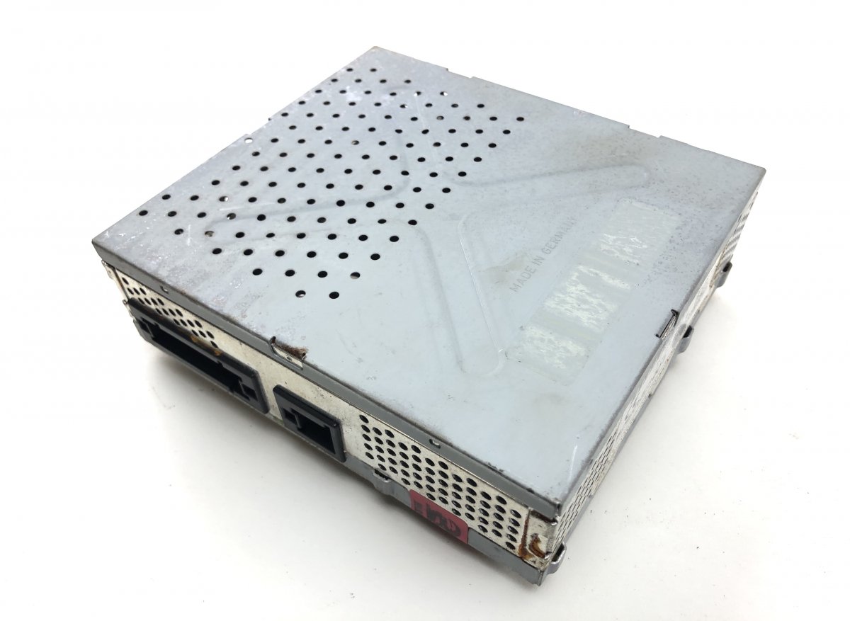 Mercedes-Benz A (W168) Audio amplifier