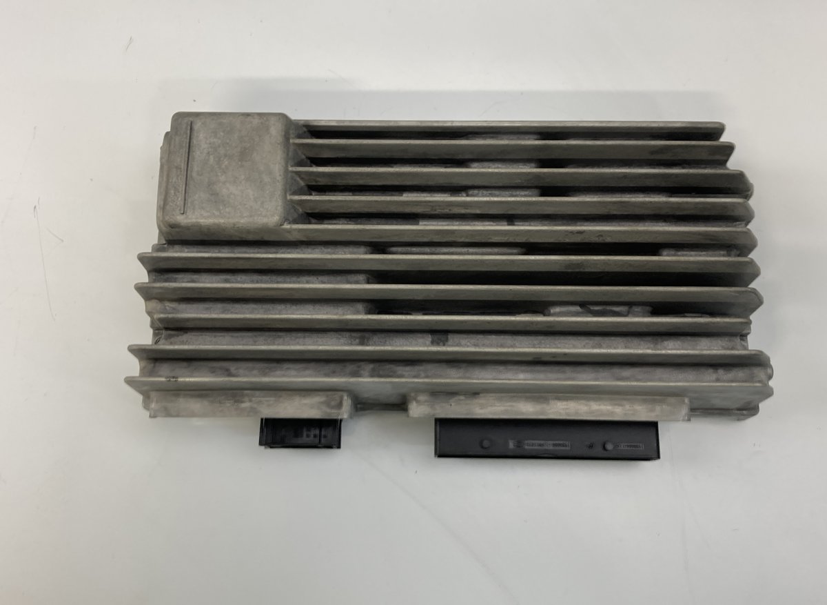 Audi A5 (B8) Audio amplifier 8T1035223A Audio amplifier AUDI A5 (B8) (2007-2...