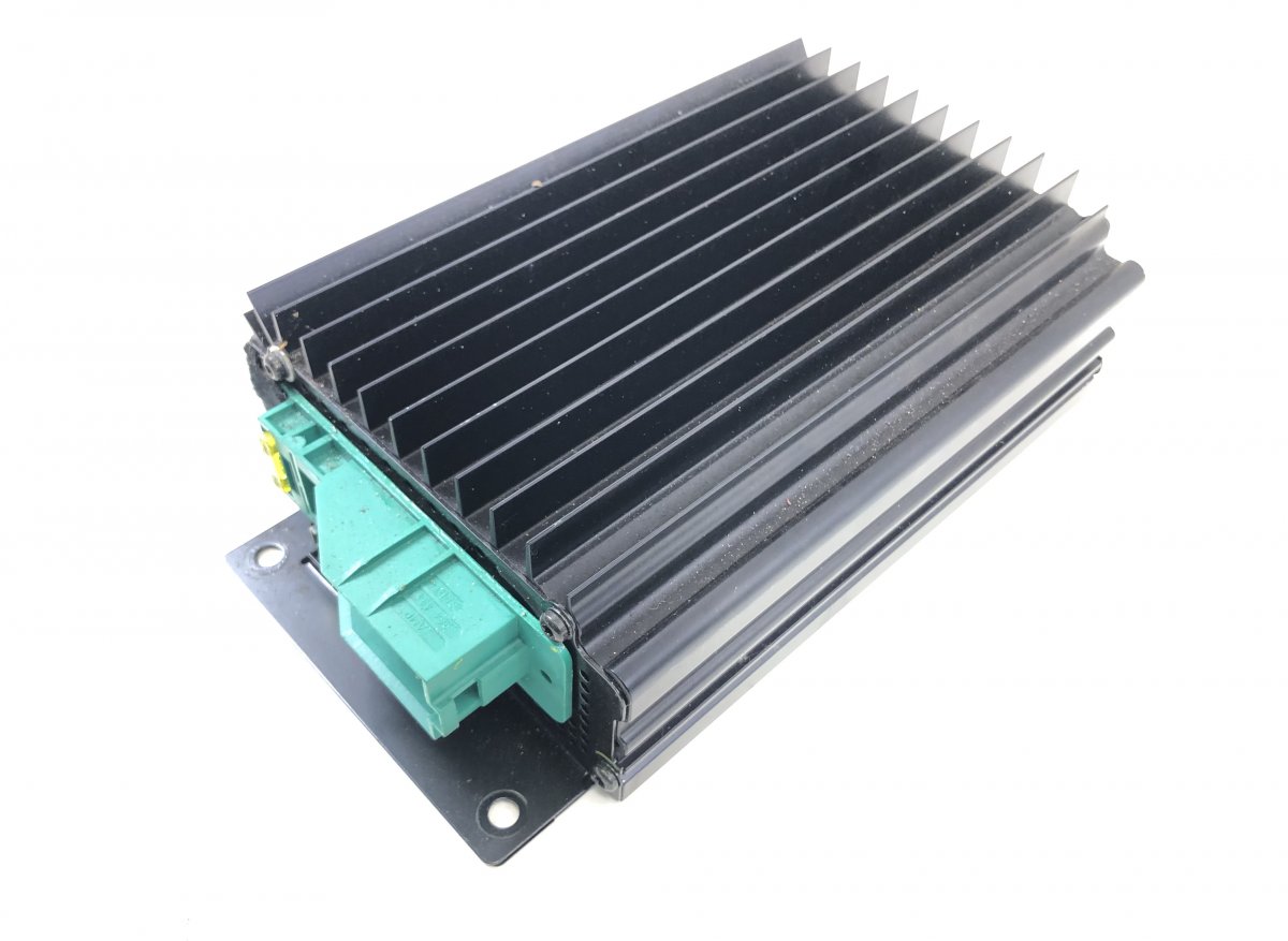 Mercedes-Benz A (W168) Audio amplifier A2308200189 Audio amplifier MERCEDES-BENZ SL-CL...