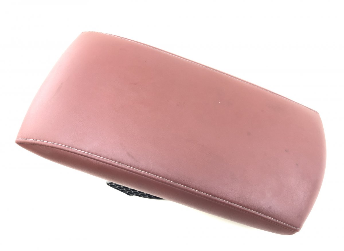 Lexus GS Armrest cover front 5890530710D1 Armrest cover front LEXUS GS IV (2...