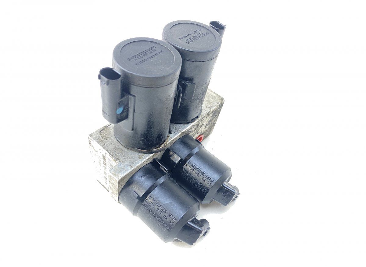 A2203200358 A2203201258 Air suspension / self-levelling suspension, other MERCEDES-BENZ SL-CLASS (R230) (2001-2012)