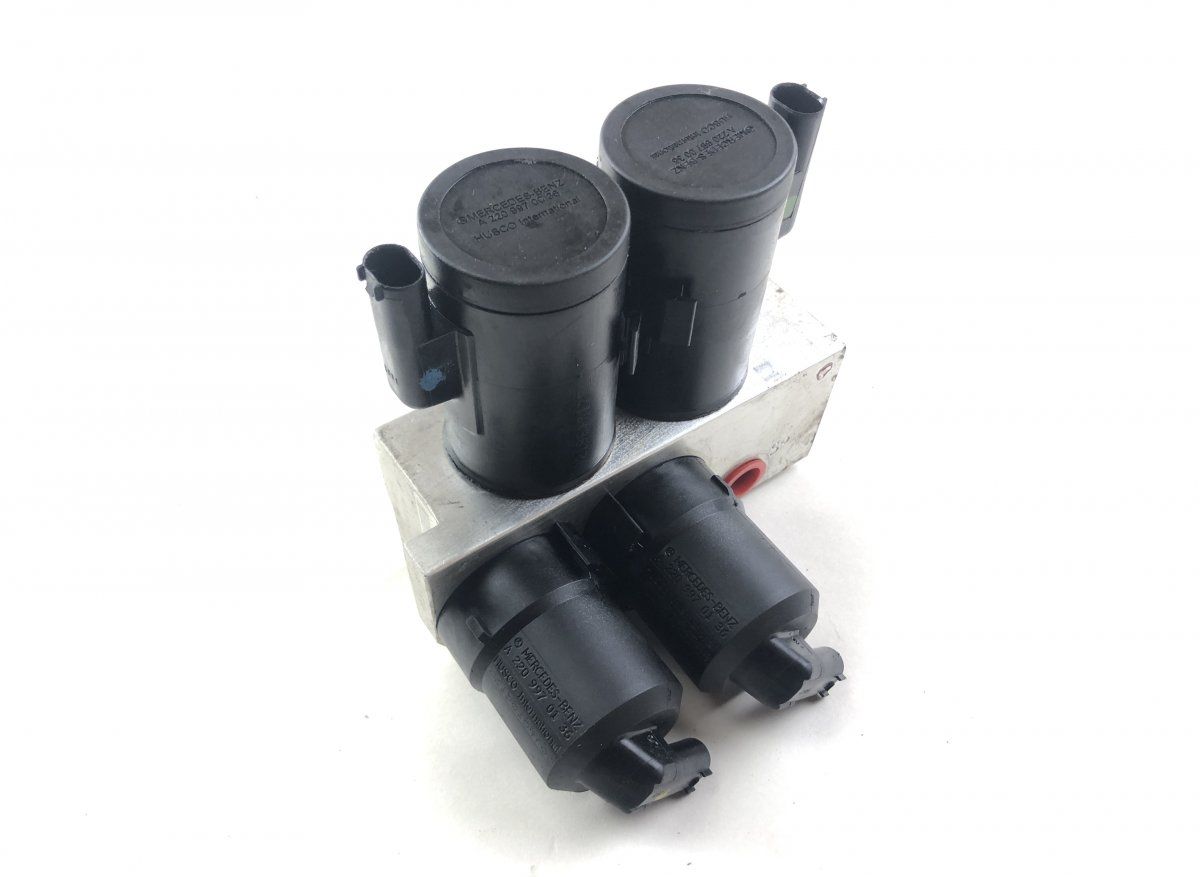 A2203200358 A2203201258 Air suspension / self-levelling suspension, other MERCEDES-BENZ SL-CLASS (R230) (2001-2012)
