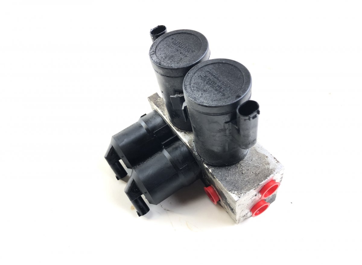 Mercedes-Benz A (W168) Air suspension / self-levelling suspension, other A2203200358 A2203201258 Air suspension / self-l...