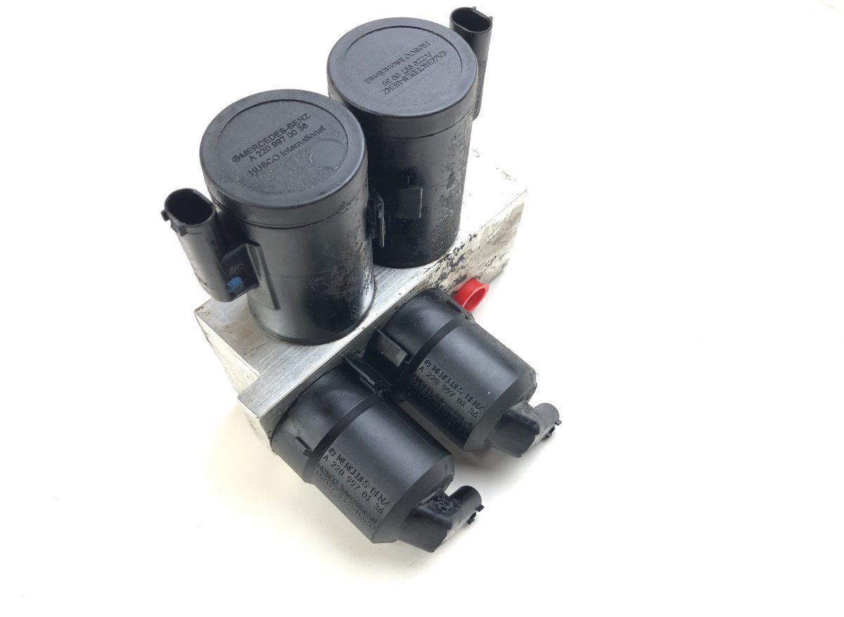 A2203200358 A2203201258 Air suspension / self-levelling suspension, other MERCEDES-BENZ SL-CLASS (R230) (2001-2012)