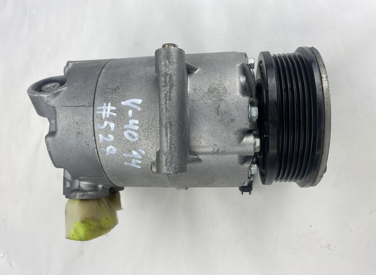 Volvo V40 AC / aircon Compressor AC / aircon Compressor VOLVO V40 (2012-2019)

P...