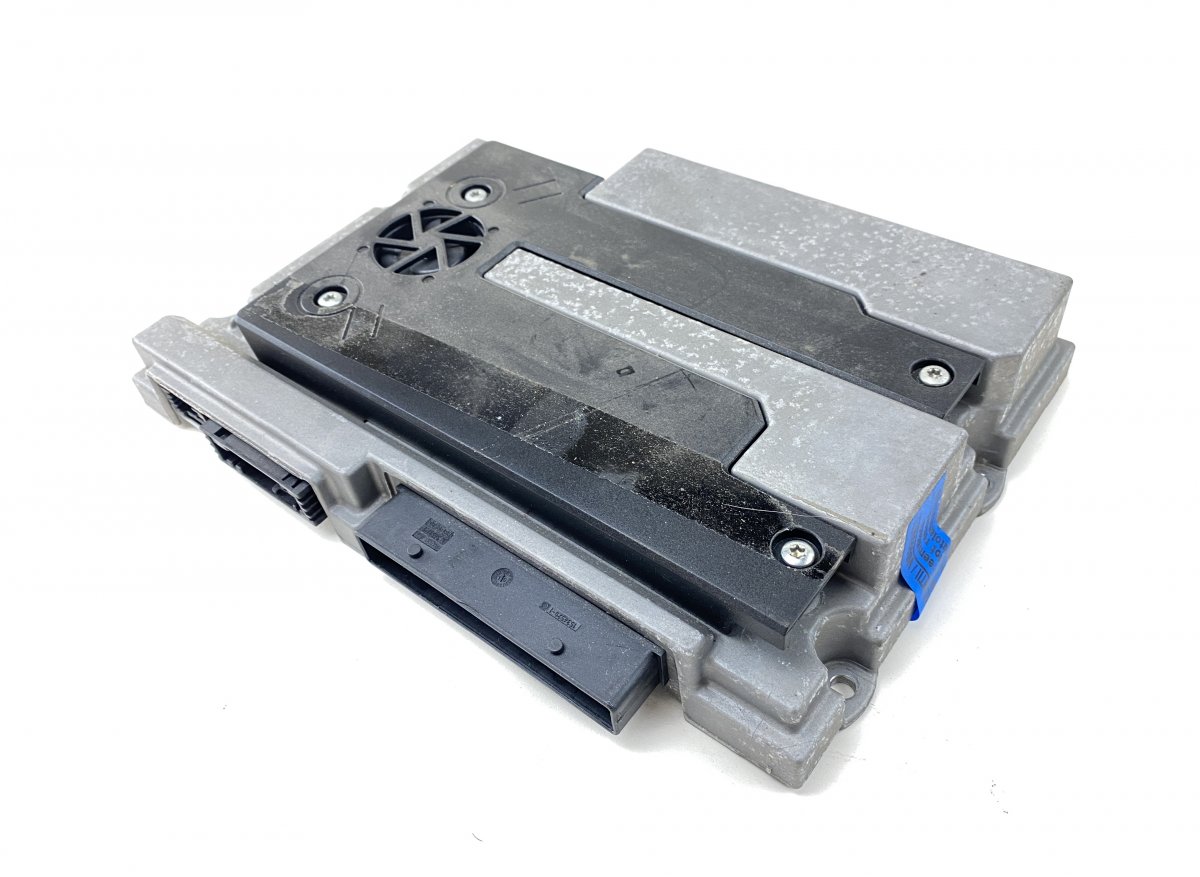 Audi A6 (C6) Audio amplifier 4G0035465A Audio amplifier AUDI A6 / A6 ALLROAD...
