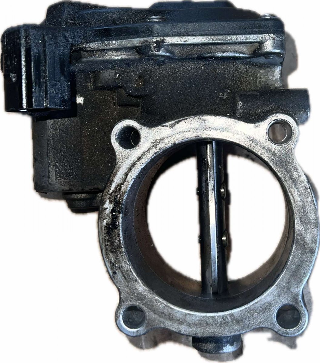 Jeep Grand Cherokee (WK) Throttle body 68147613AA Throttle body JEEP GRAND CHEROKEE IV...