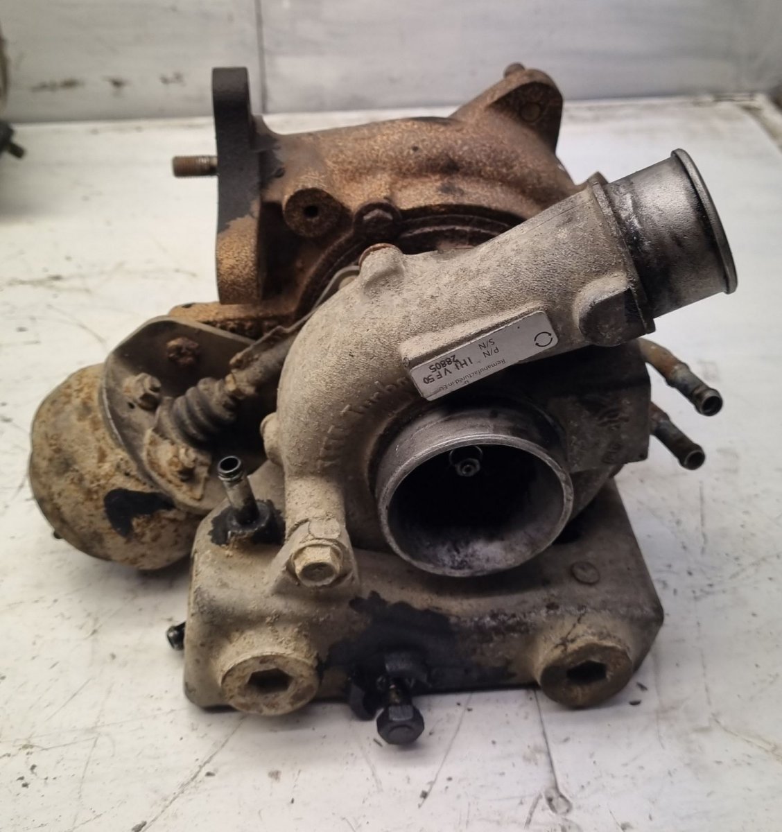 Subaru Legacy Turbocharger 14411AA720 Turbocharger SUBARU LEGACY IV / Outb...