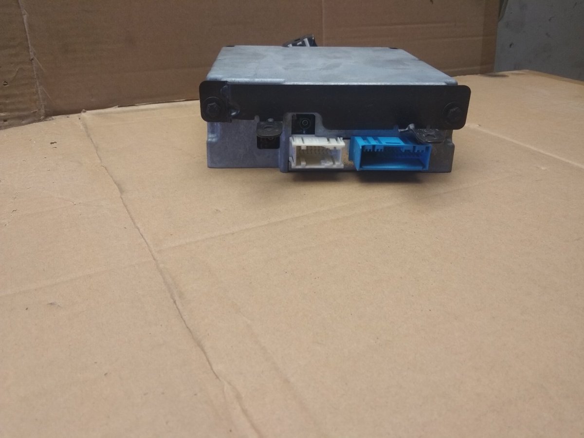 BMW 5 (E60 / E61) Video module Video Module BMW 5 (E60, E61) (2003-2010)

Gene...