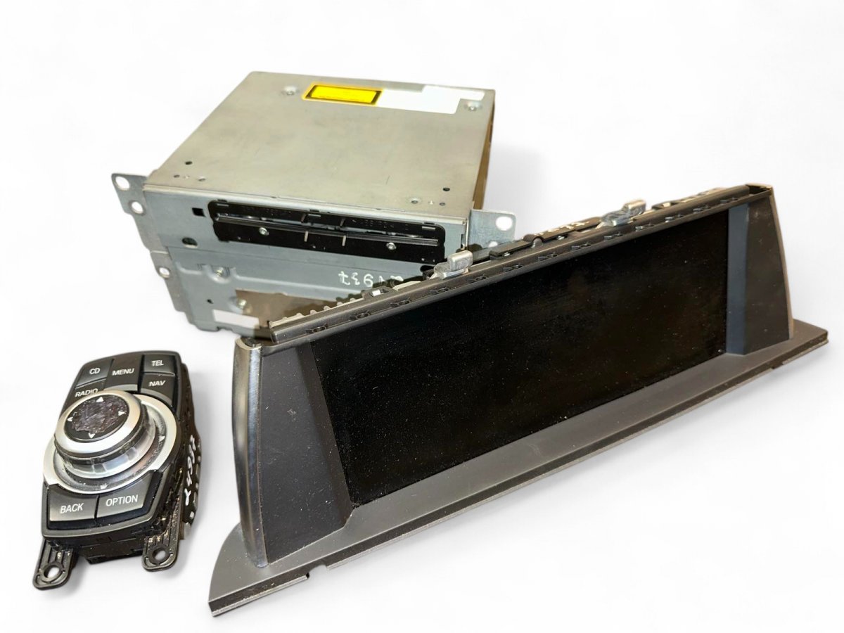 BMW 5 (E60 / E61) Radio 922340201 168449 990000584 0908160086 658292064...