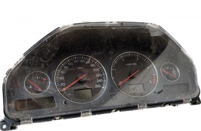 Instrumentu bloks VOLVO V70 II/XC70 I (P80) (2000–2007)