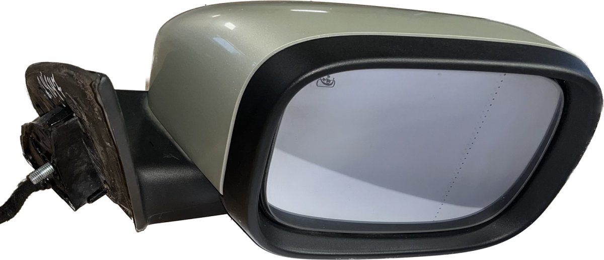 Volvo XC90 peili (oikea) Mirror right VOLVO XC90 I (2002-2014)

Generati...